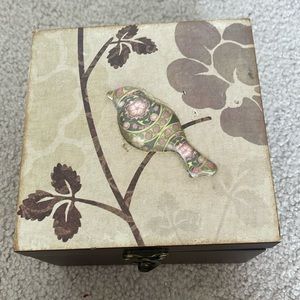 Wooden Bird Box.